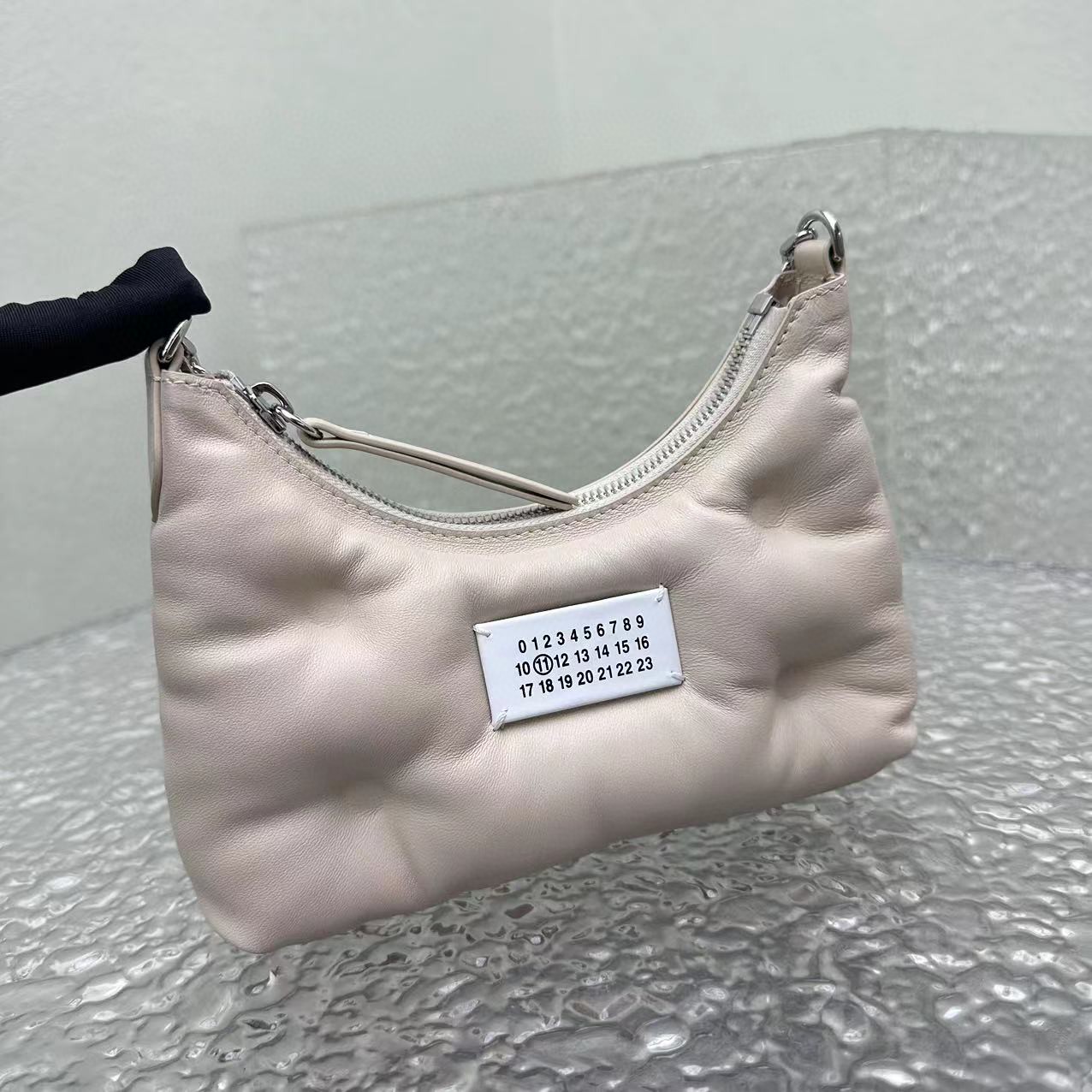 1819001638_content_10.jpg