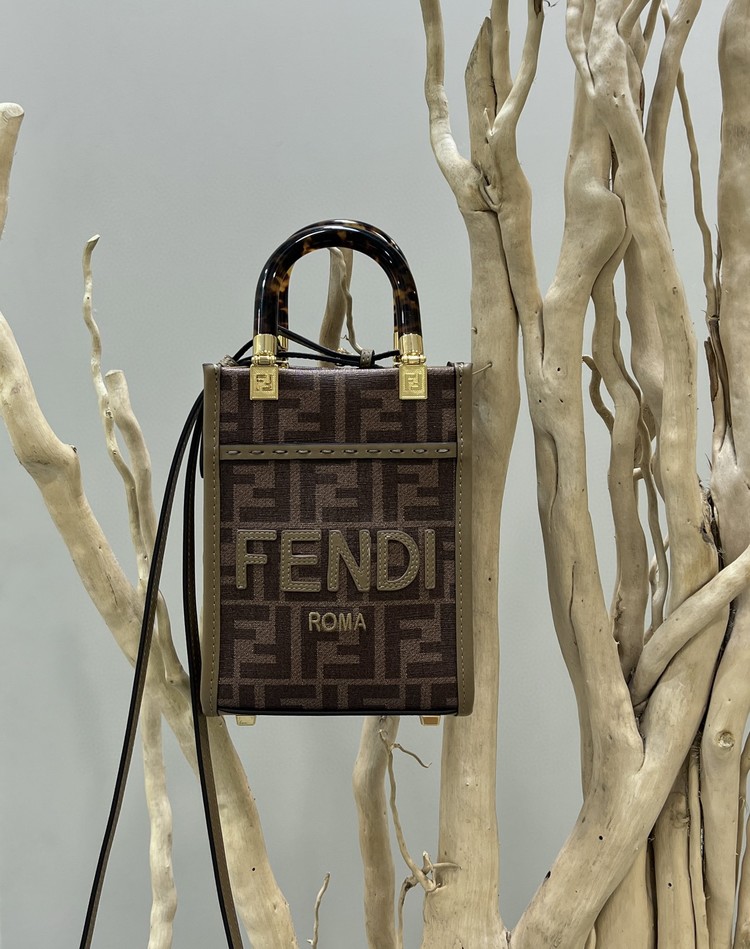펜디 FENDI 선샤인 쇼퍼 미니백 FF 자카드